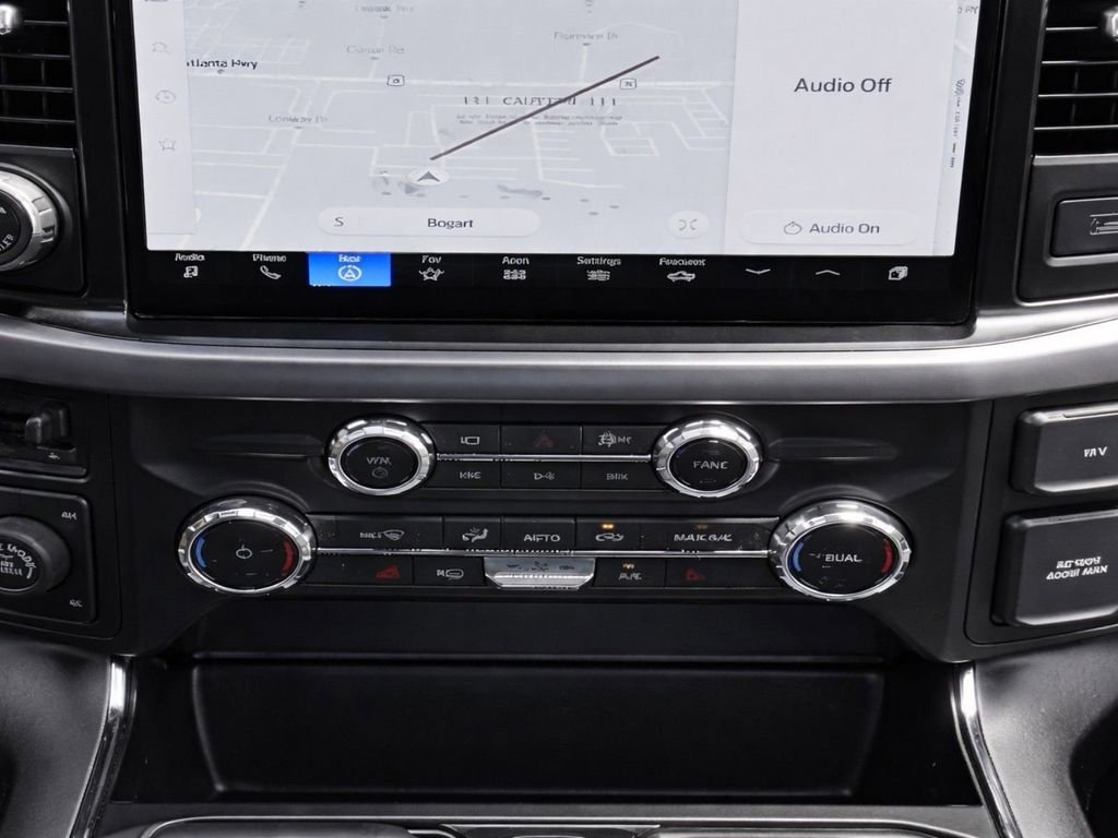 New 2026 Carbonized Gray Metallic Ford XLT image 18