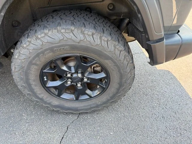 Used 2020 Sting Gray Clearcoat Jeep Unlimited Sport image 11