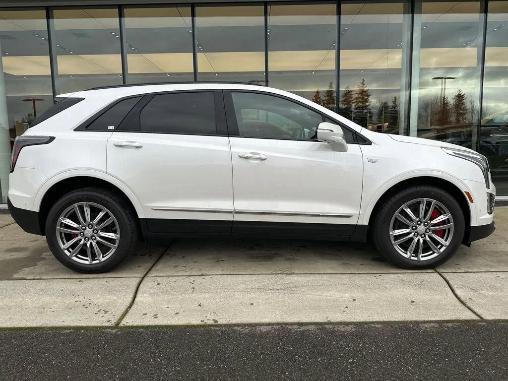 New 2025 Crystal White Tricoat Cadillac Sport image 6