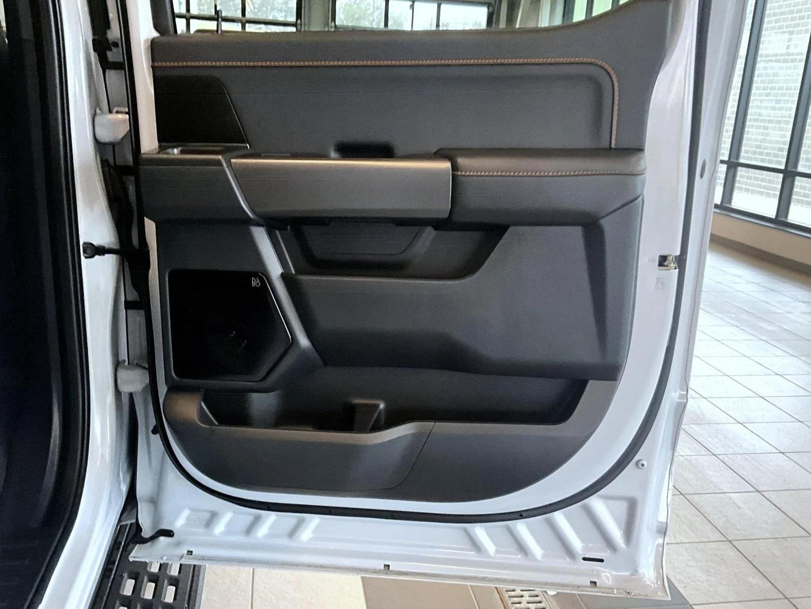 Used 2025 White Ford Tremor image 21