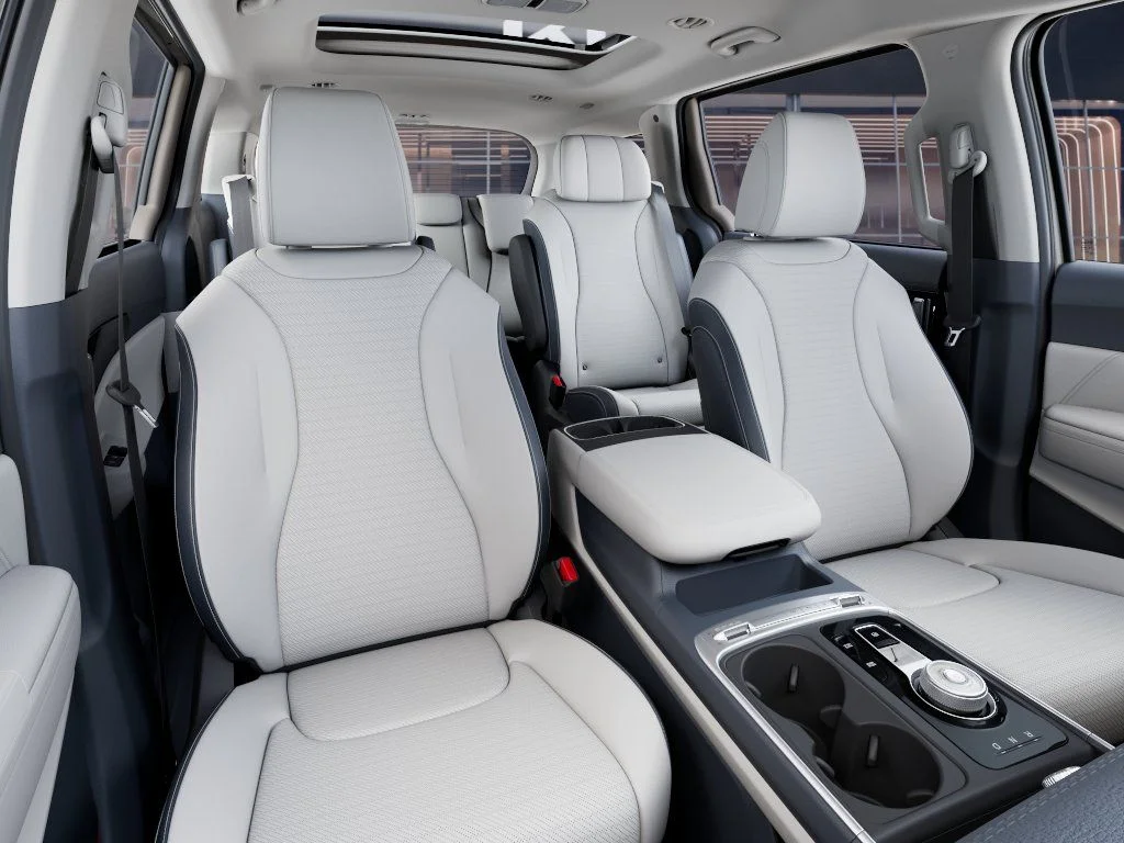 New 2026 Ivory Silver Kia SX Prestige image 15
