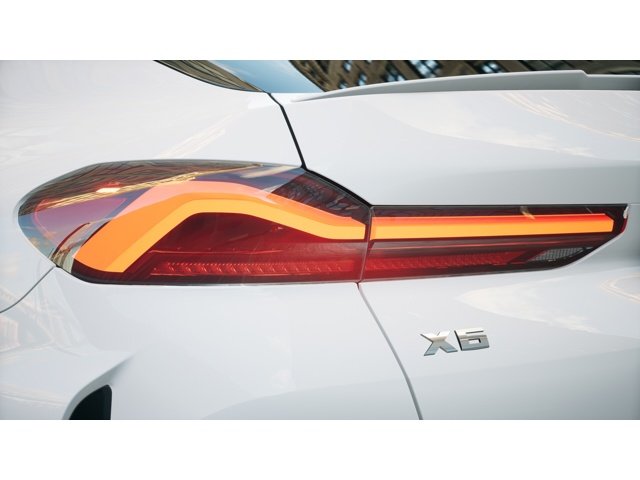 New 2027 Alpine White BMW  image 8