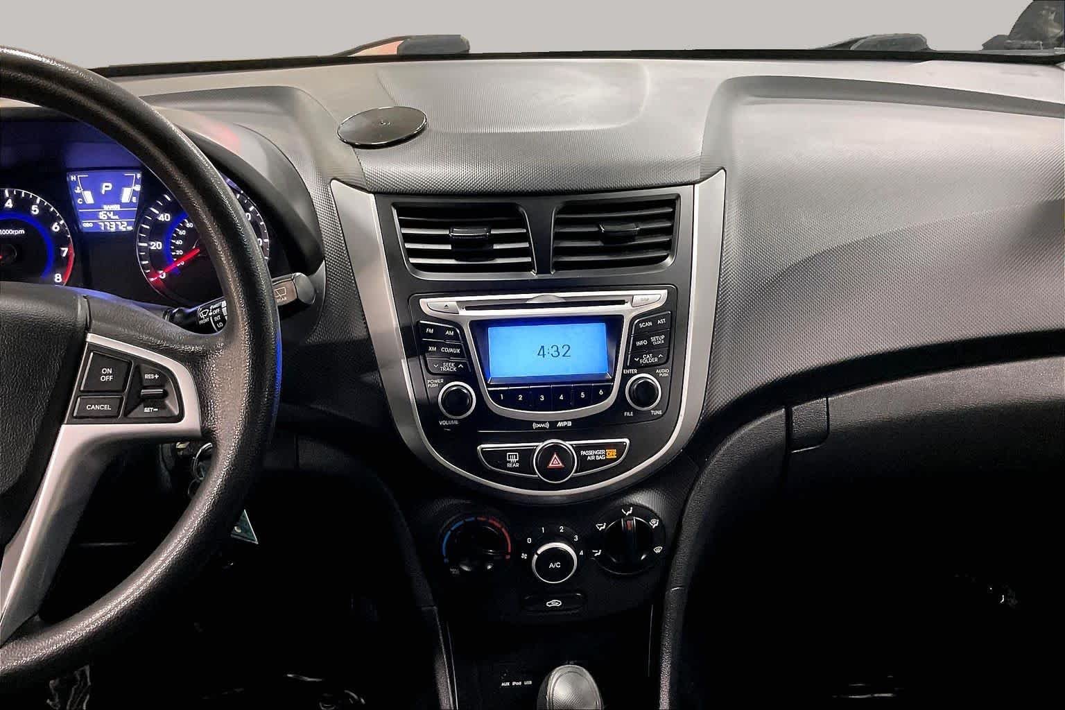 Used 2012 Cyclone Gray Hyundai GS image 7