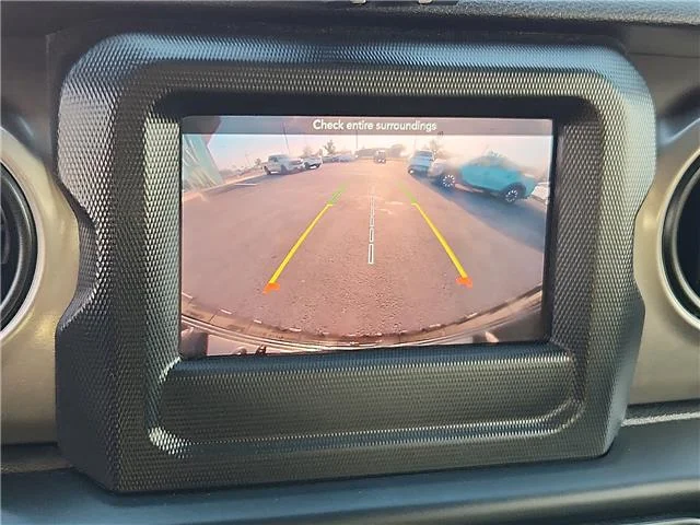 Used 2020 Gray Jeep Sport S 4x4 image 13
