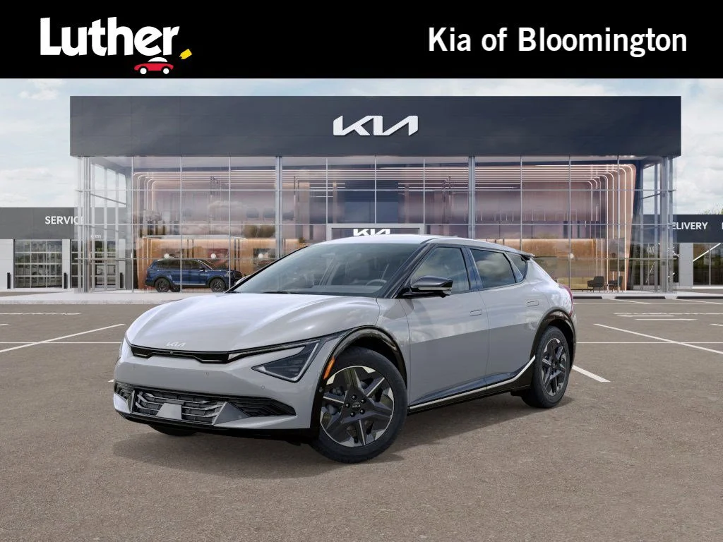 2025 Kia EV6 Light L/R AWD's photo