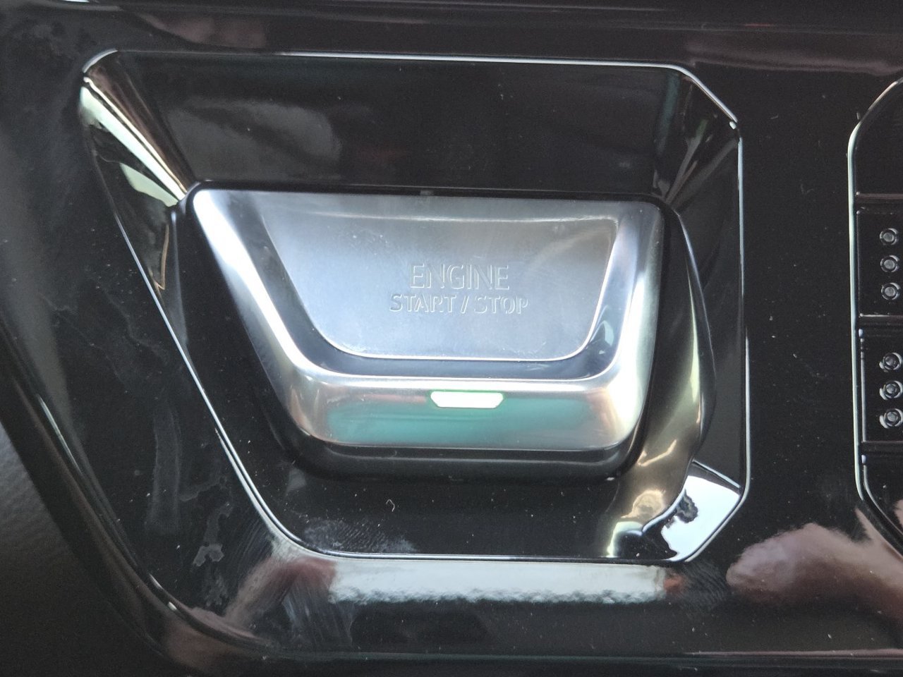 2026 GMC Sierra 1500 Denali - Photo 13