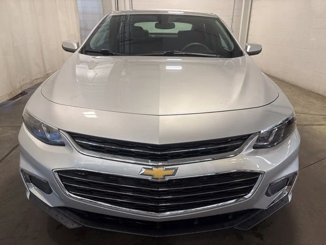 Used 2017 SILVER ICE METALLIC Chevrolet LT image 2