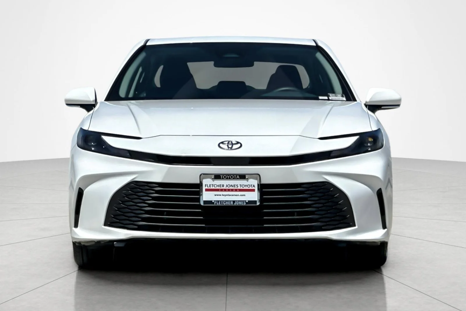 Used 2026 Ice Cap Toyota LE image 8