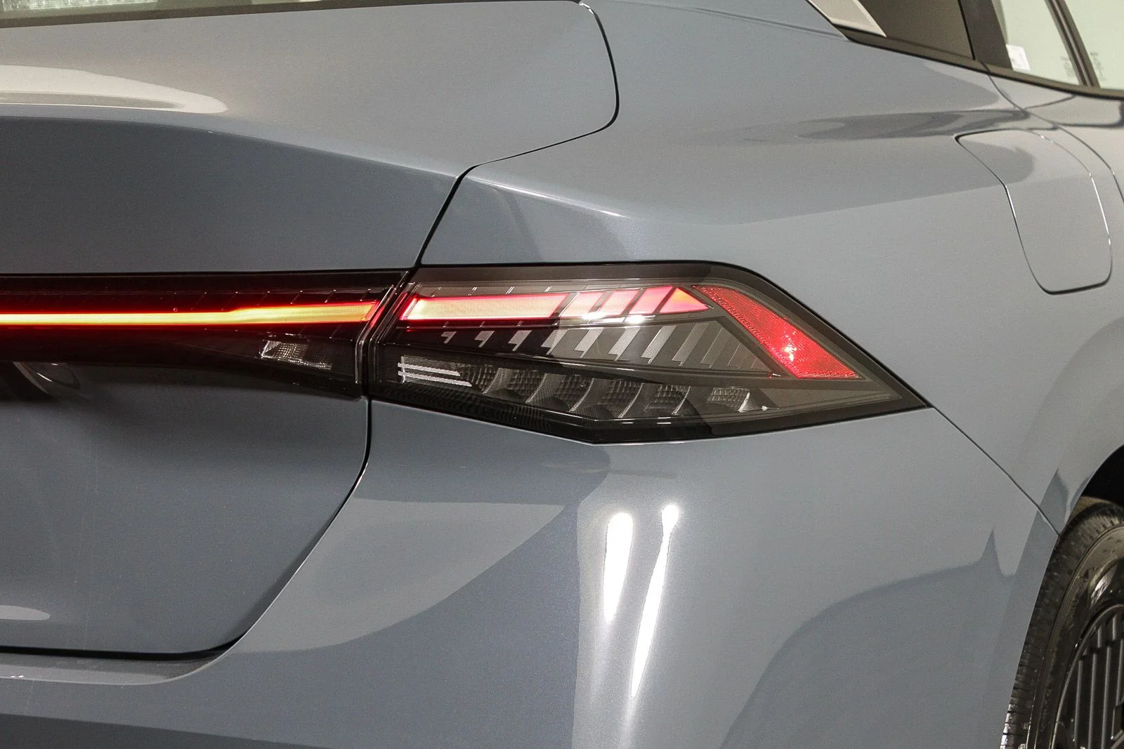 New 2026 Atlantic Gray Metallic Nissan SV image 9