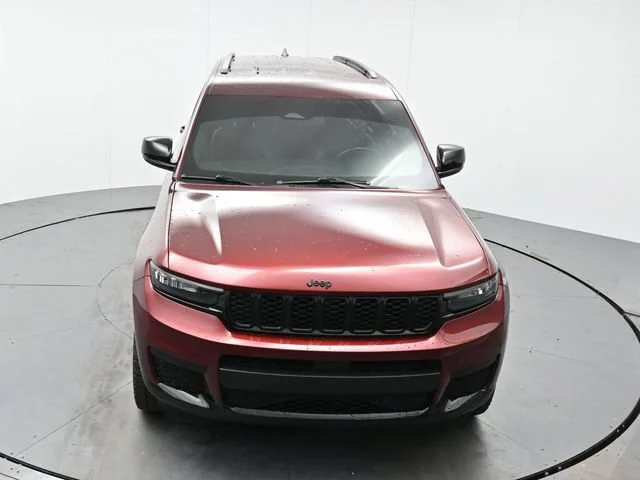 Used 2021 Velvet Red Pearlc Jeep Altitude image 33