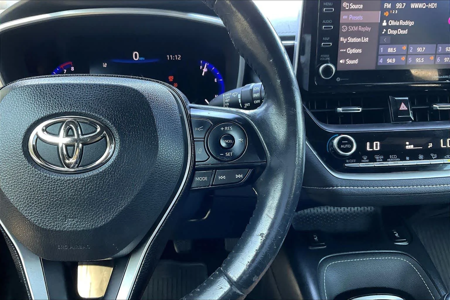 Used 2021 Wind Chill Pearl Toyota XSE image 24