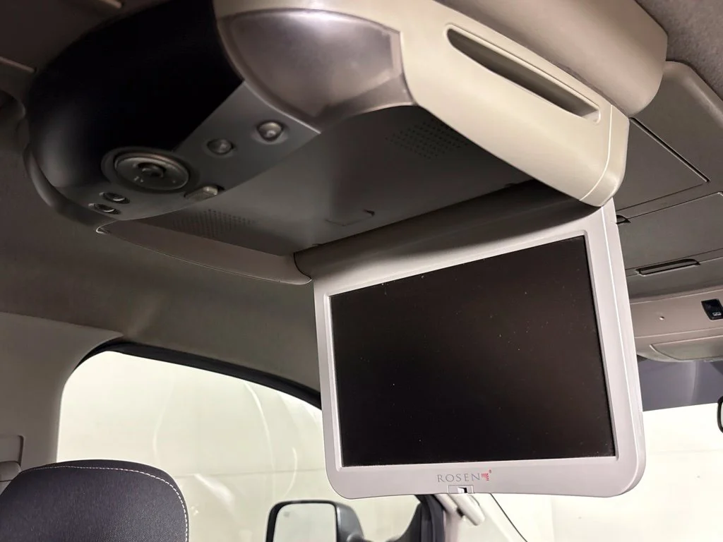 Used 2013 Red Nissan PRO-4X image 23
