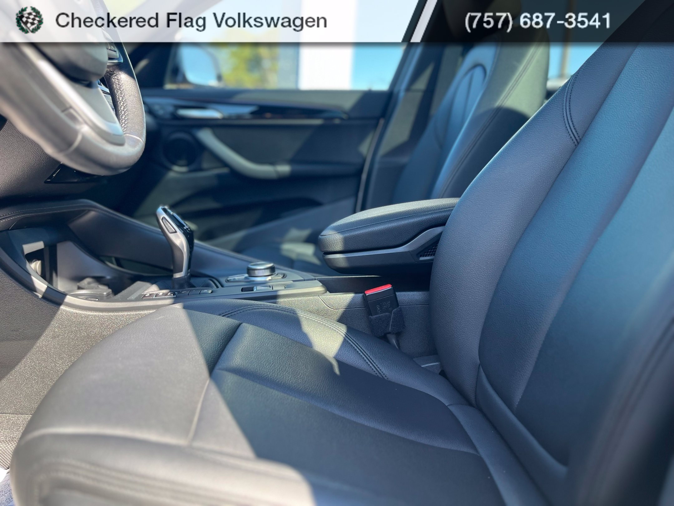 Used 2020 Alpine White BMW xDrive28i image 24