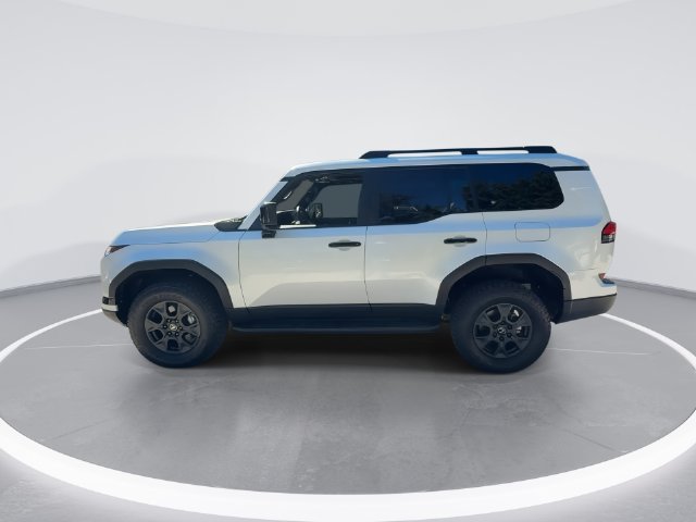 Certified Used 2026 EMINENT WHITE PEARL Lexus 550 Overtrail image 5