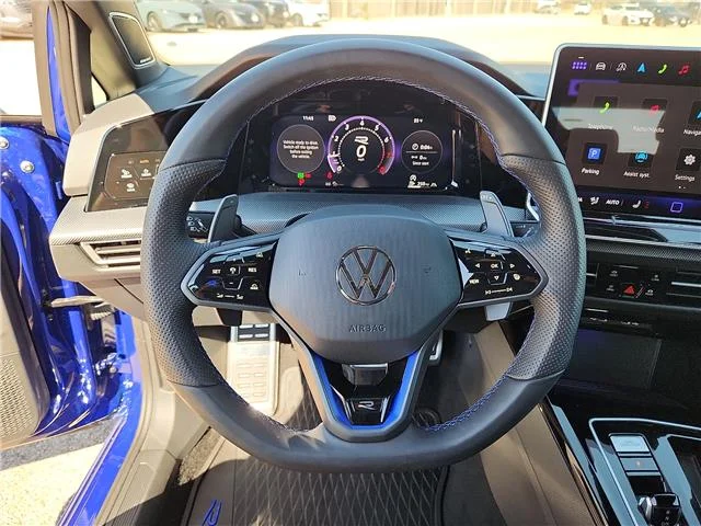 Used 2026 Lapiz Blue Metallic Volkswagen All-Wheel Drive 4MOTION image 15