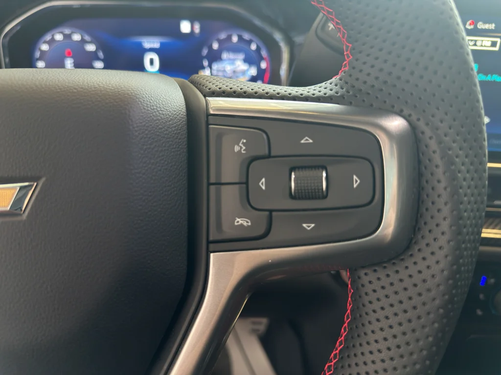 2025 Chevrolet Silverado 2500 HD LTZ - Photo 11