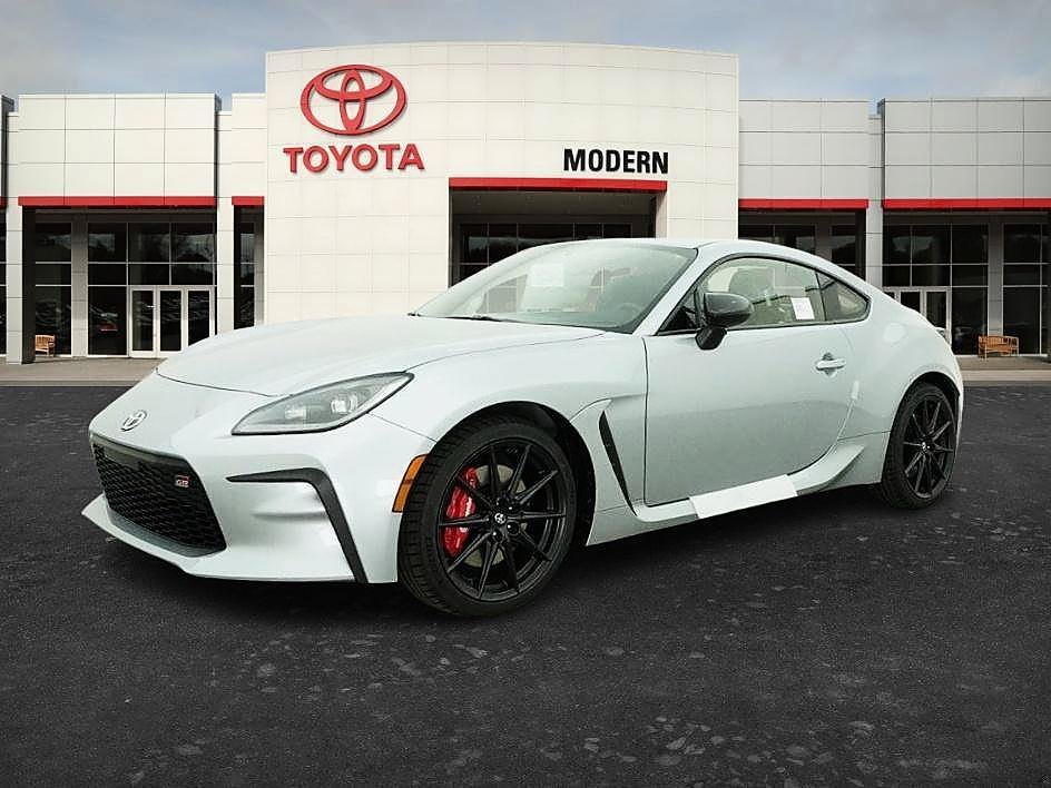 Used 2026 Steel Toyota Premium image 10