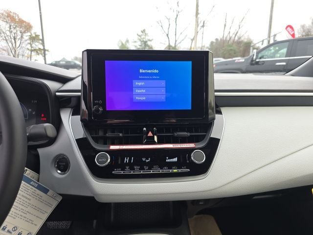 2026 Toyota Corolla SE - Photo 12
