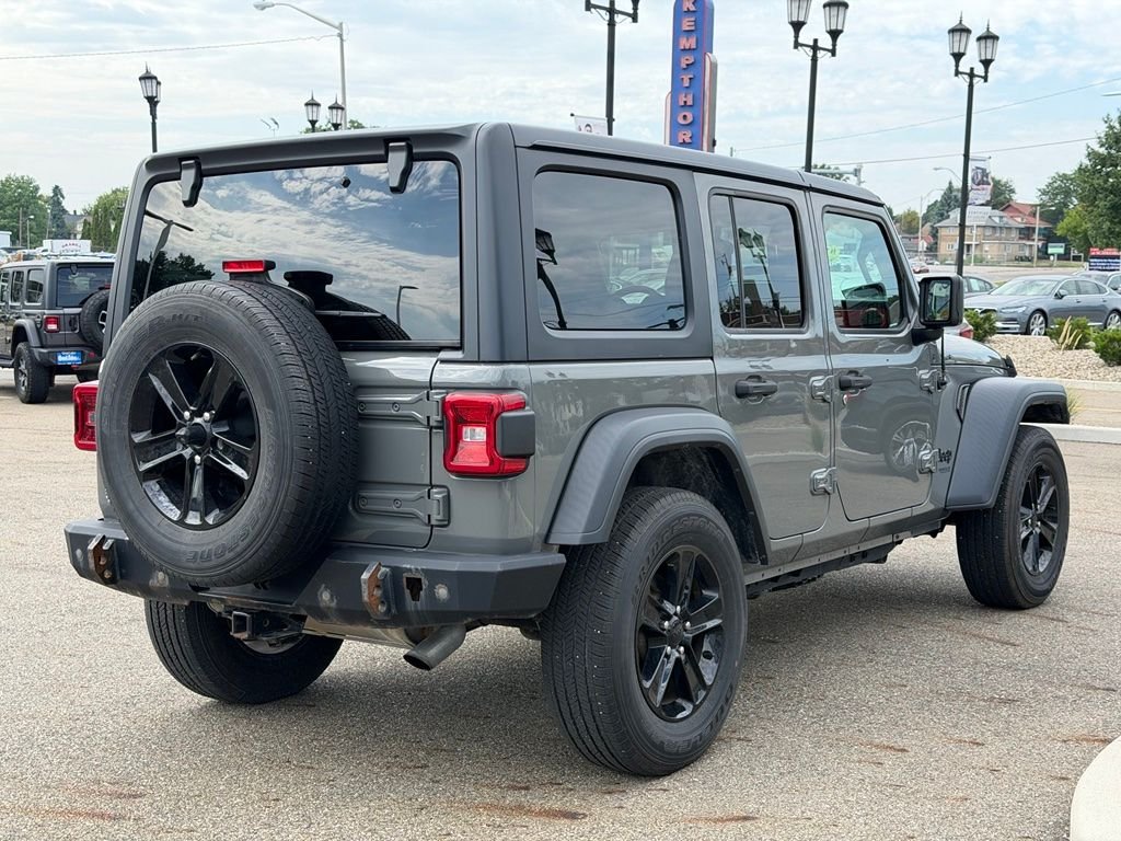 Used 2020 Gray Jeep Unlimited Sport Altitude image 4