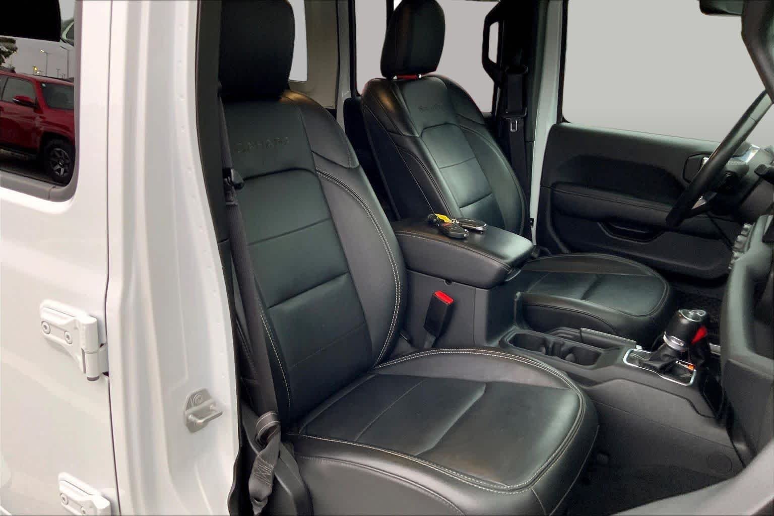 Used 2023 Bright White Clearcoat Jeep Sahara image 8