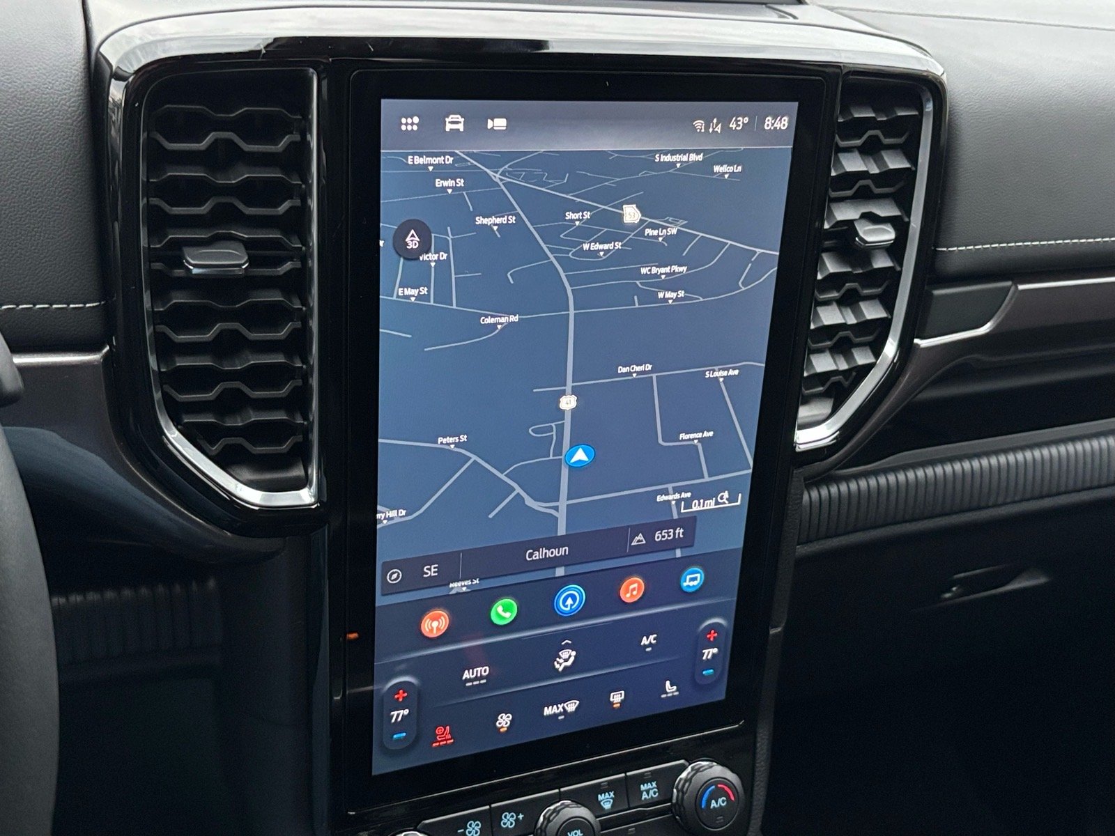 New 2025 Carbonized Gray Metallic Ford LARIAT® image 17