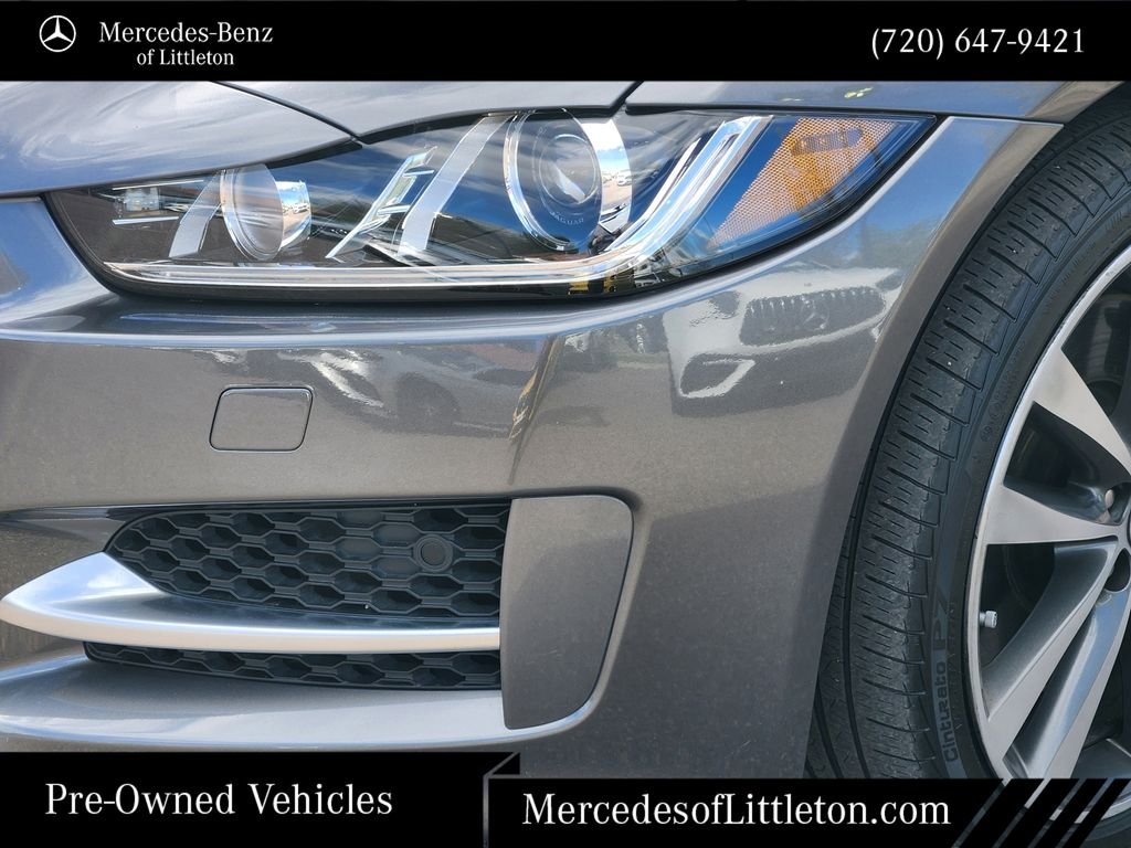 Used 2017 Gray Jaguar 35t R-Sport image 8