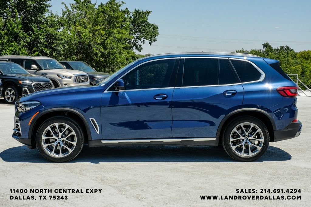 Used 2022 Blue Metallic BMW sDrive40i image 13