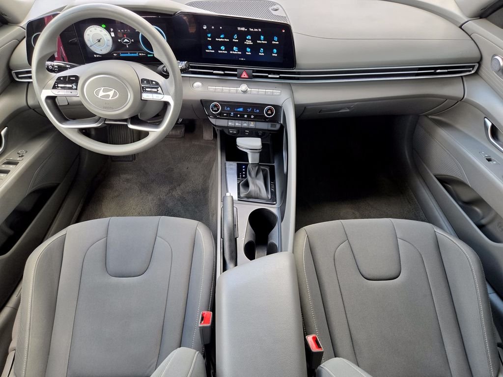 Used 2024 Red Hyundai SEL image 18