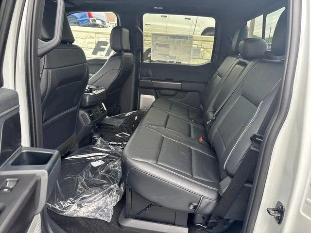New 2026 Avalanche Ford Lariat® image 17