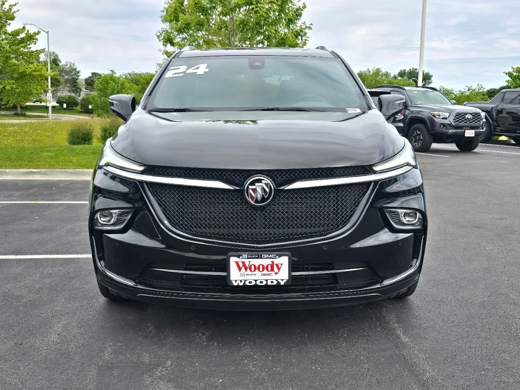 Certified Used 2024 Ebony Twilight Metallic Buick Essence image 4