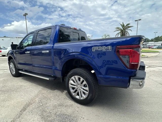 New 2026 Blue Ford XLT image 13