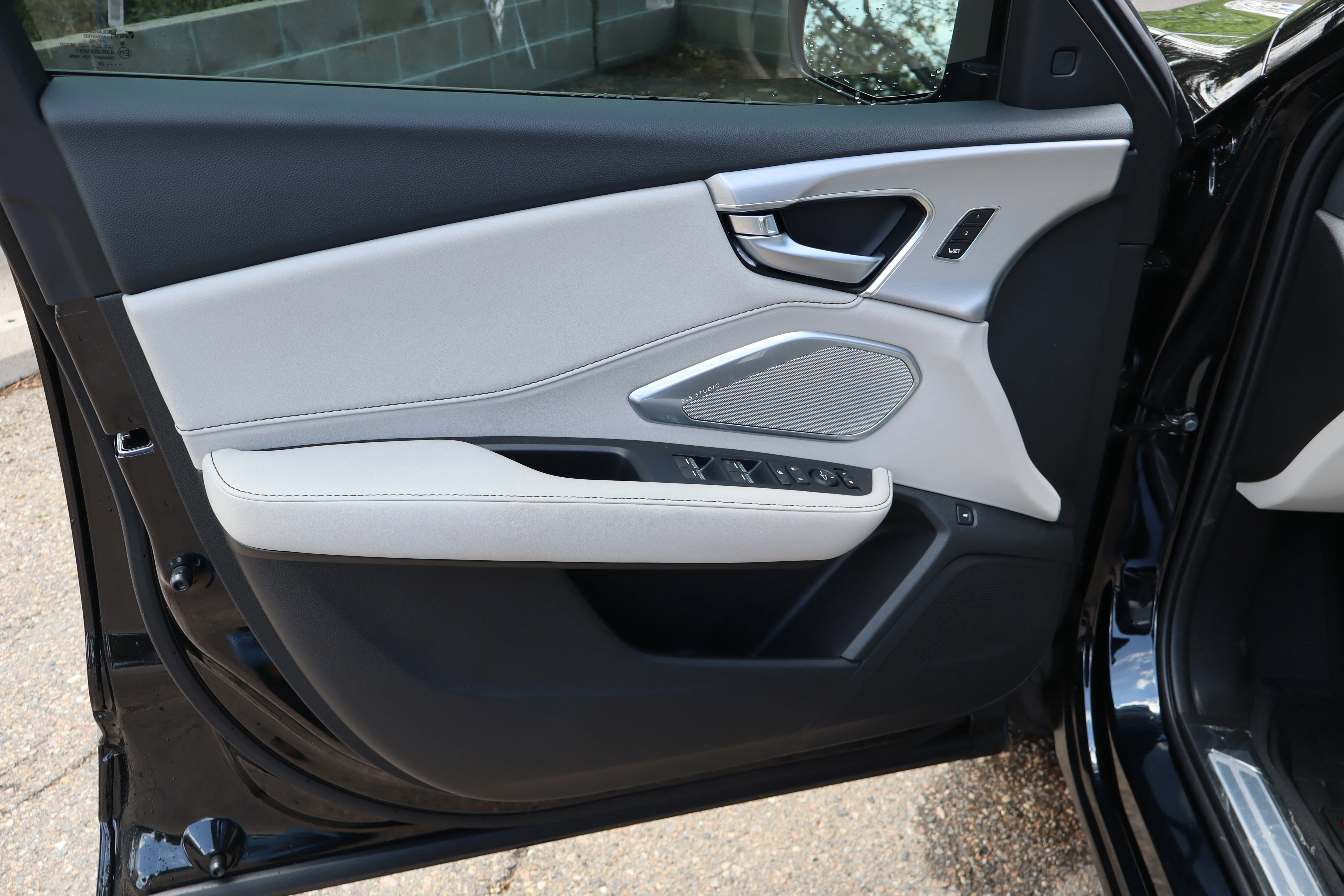 New 2026 Majestic Black Pearl Acura w/Technology Package image 24