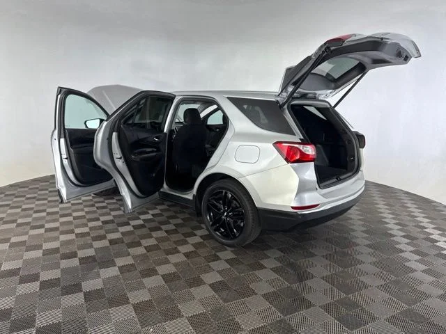 Used 2021 Silver Chevrolet LT image 16