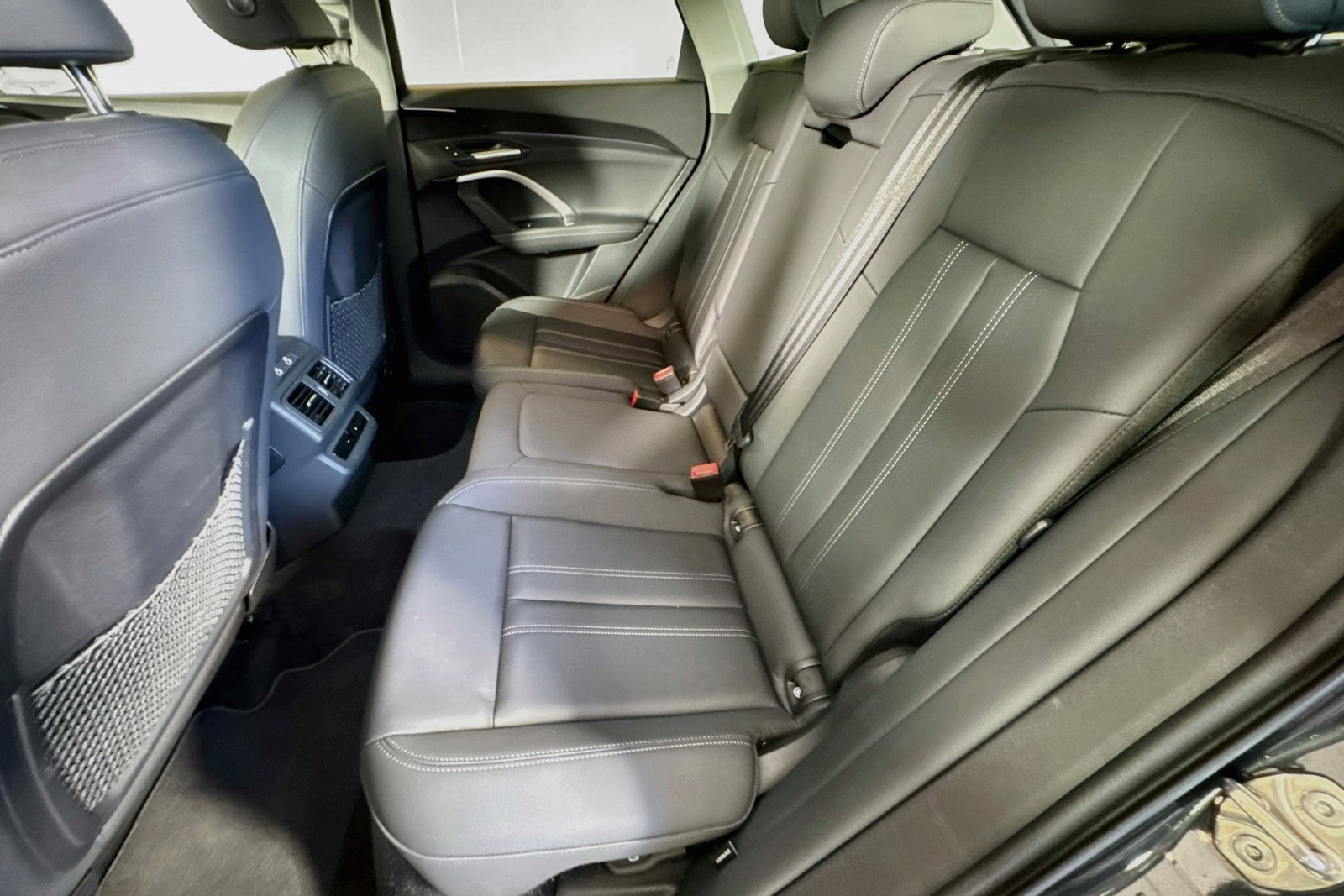 Used 2025 Tambora Gray Metallic Audi Premium image 20