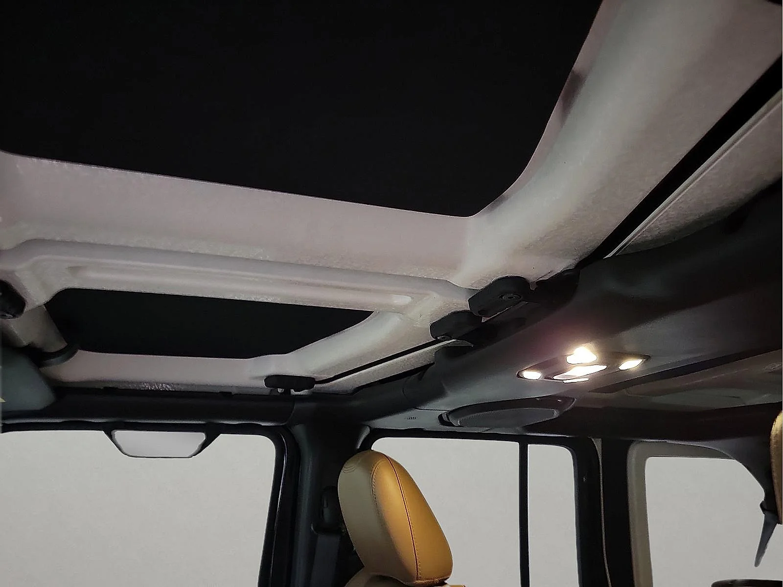 Used 2020 Black Clearcoat Jeep Rubicon image 13