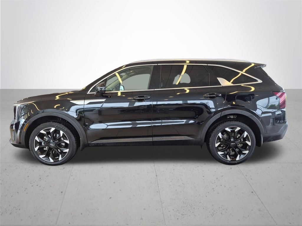 Used 2025 Black Kia EX image 11