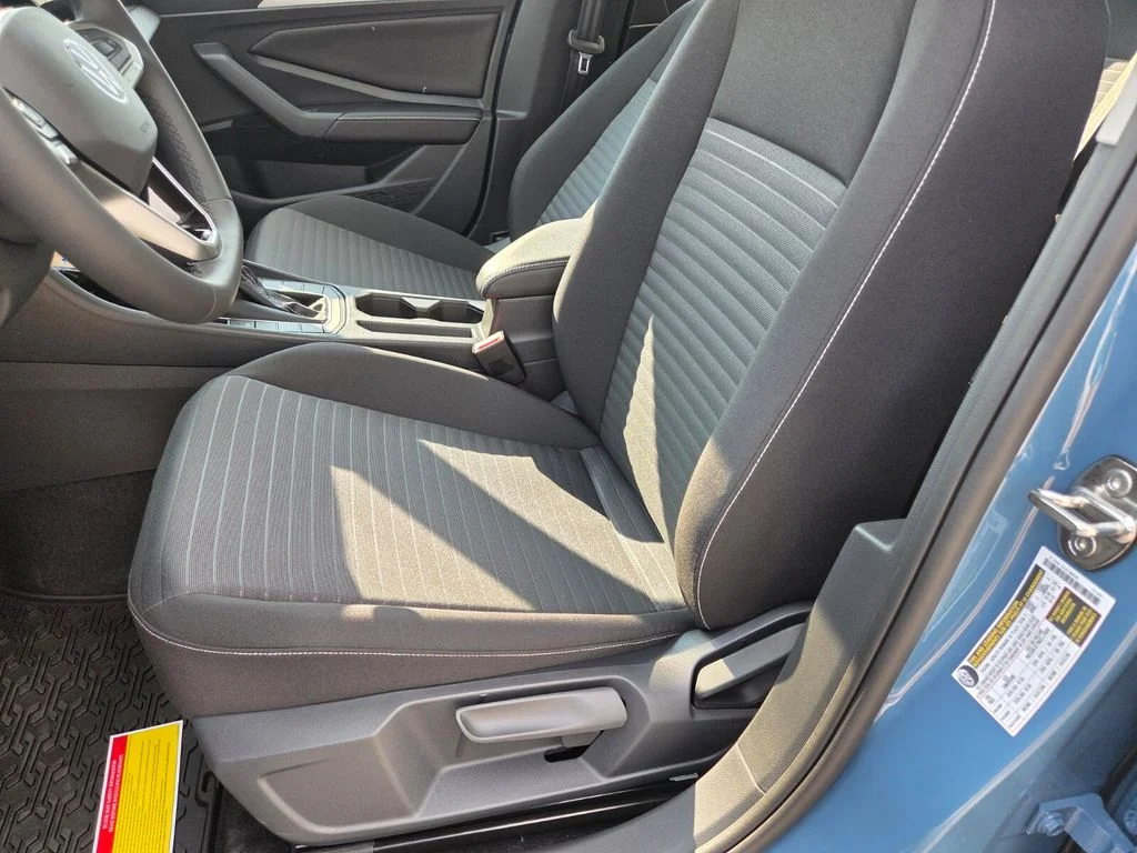 New 2026 Blue Volkswagen 1.5T S image 10