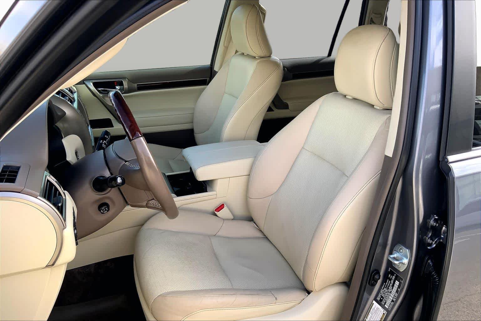 Used 2019 Nebula Gray Pearl Lexus Premium image 6