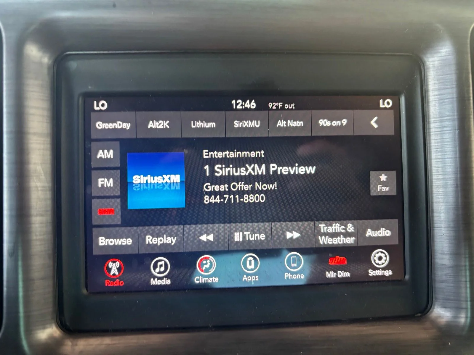 Used 2018 White Dodge SXT image 11