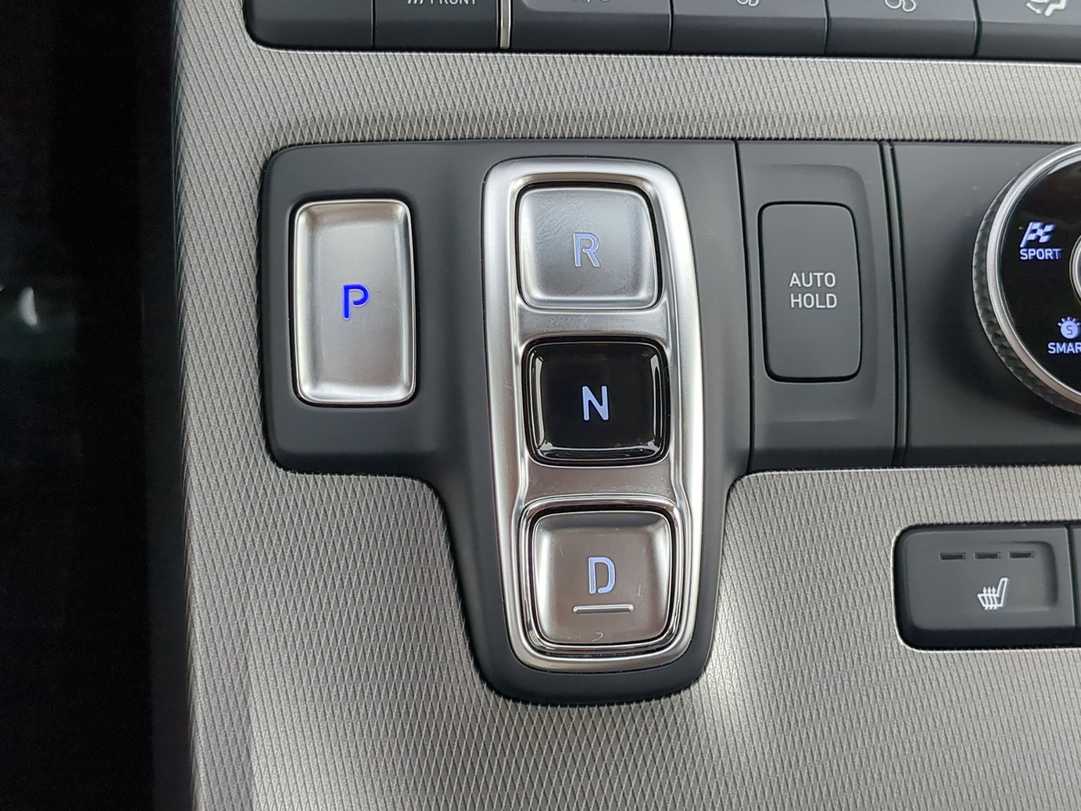Certified Used 2022 Hyper White Hyundai SEL image 26