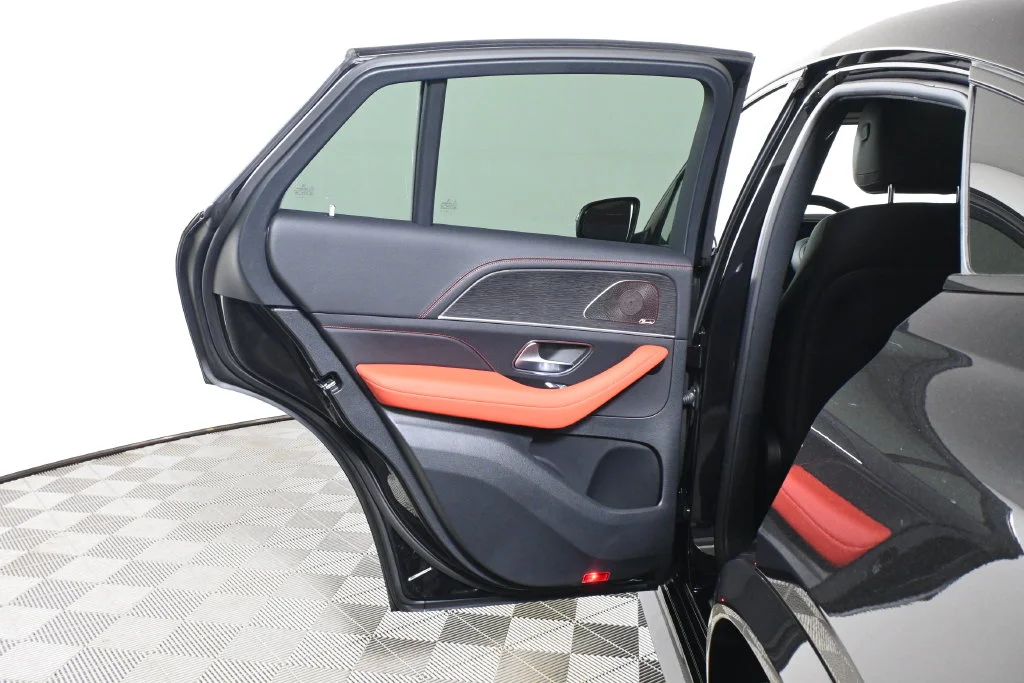 New 2026 Black Mercedes-Benz GLE 53 AMG® image 31