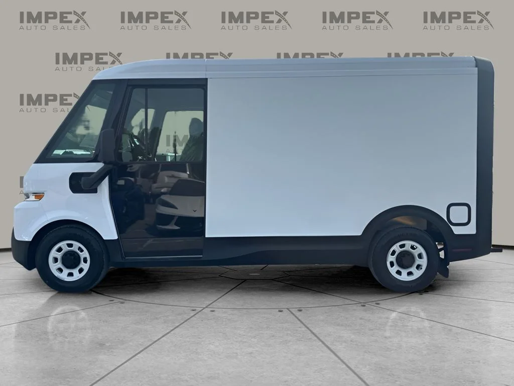 Used 2024 Chevrolet BrightDrop Zevo 400 with VIN 2G5ZJ2TY9R9102666 for sale in Reidsville, NC
