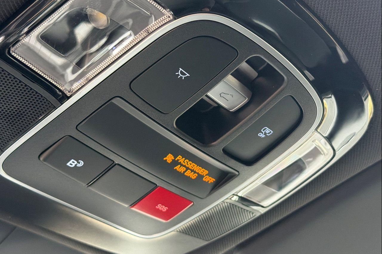 2026 Hyundai Santa Cruz Limited - Photo 22