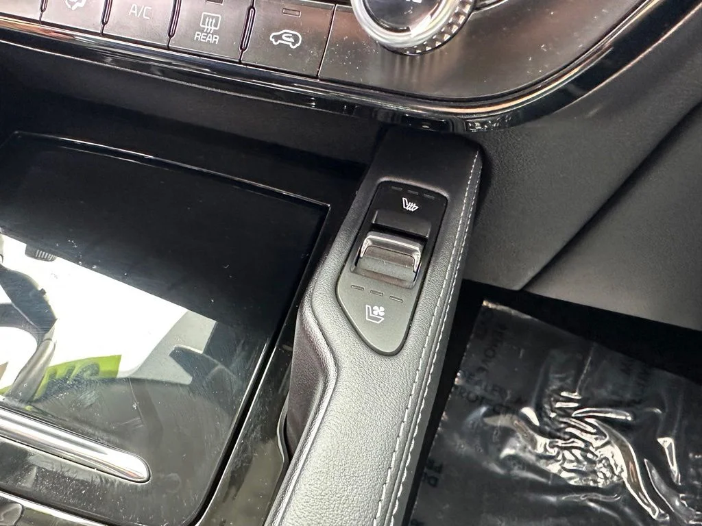 Used 2025 Silver Kia EX image 10
