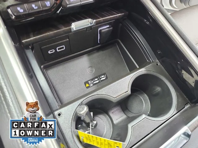 Used 2023 White GMC Denali image 35