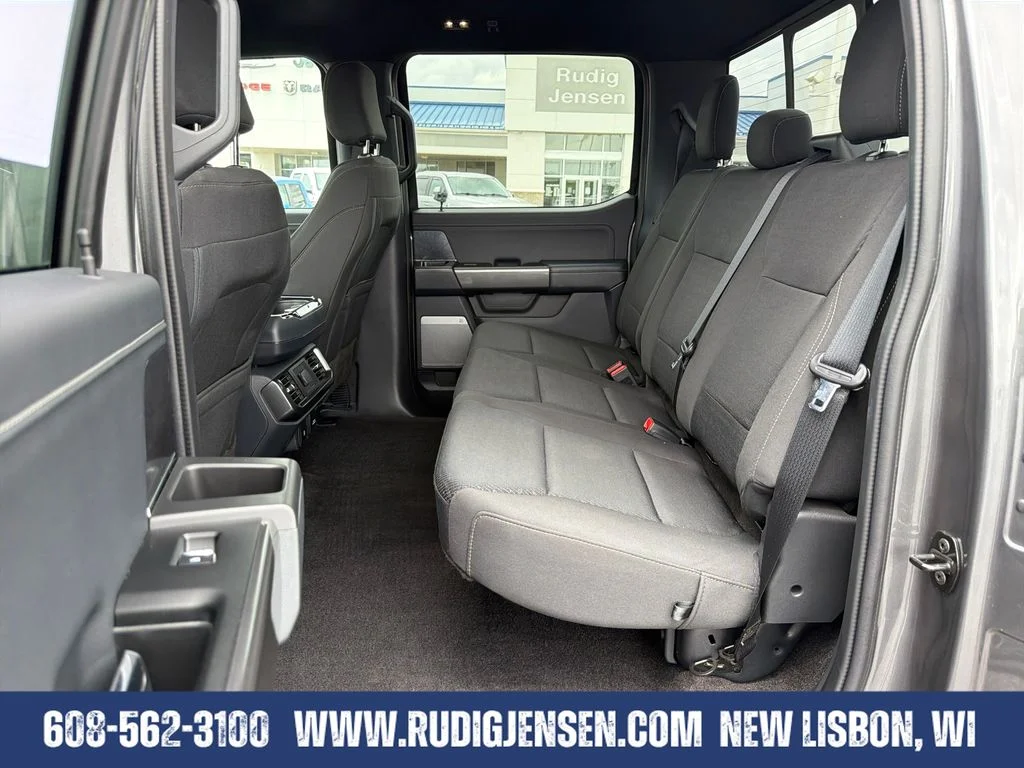 Used 2023 Gray Ford XLT image 24