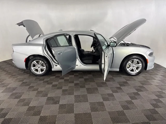 Used 2023 Silver Dodge SXT image 12