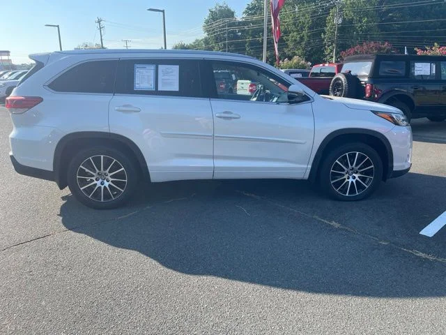 Used 2019 White Toyota Limited Platinum image 8