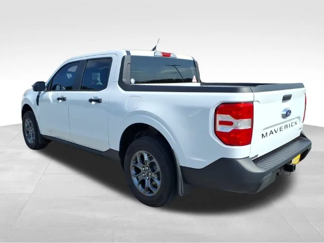 Used 2024 White Ford XLT image 8