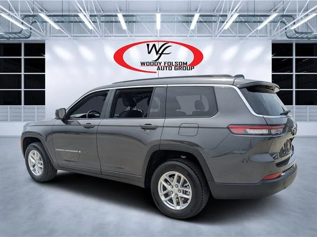 New 2026 Gray Jeep Laredo X image 5